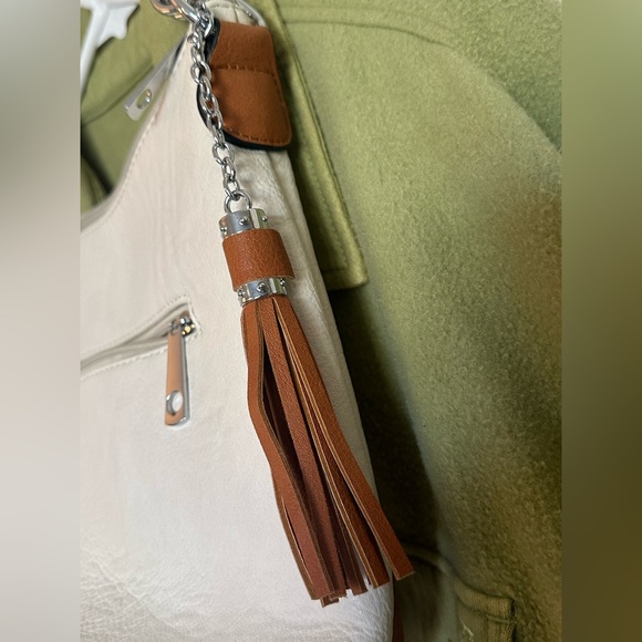 Cute bag great condition 💖 - Picture 6 of 16